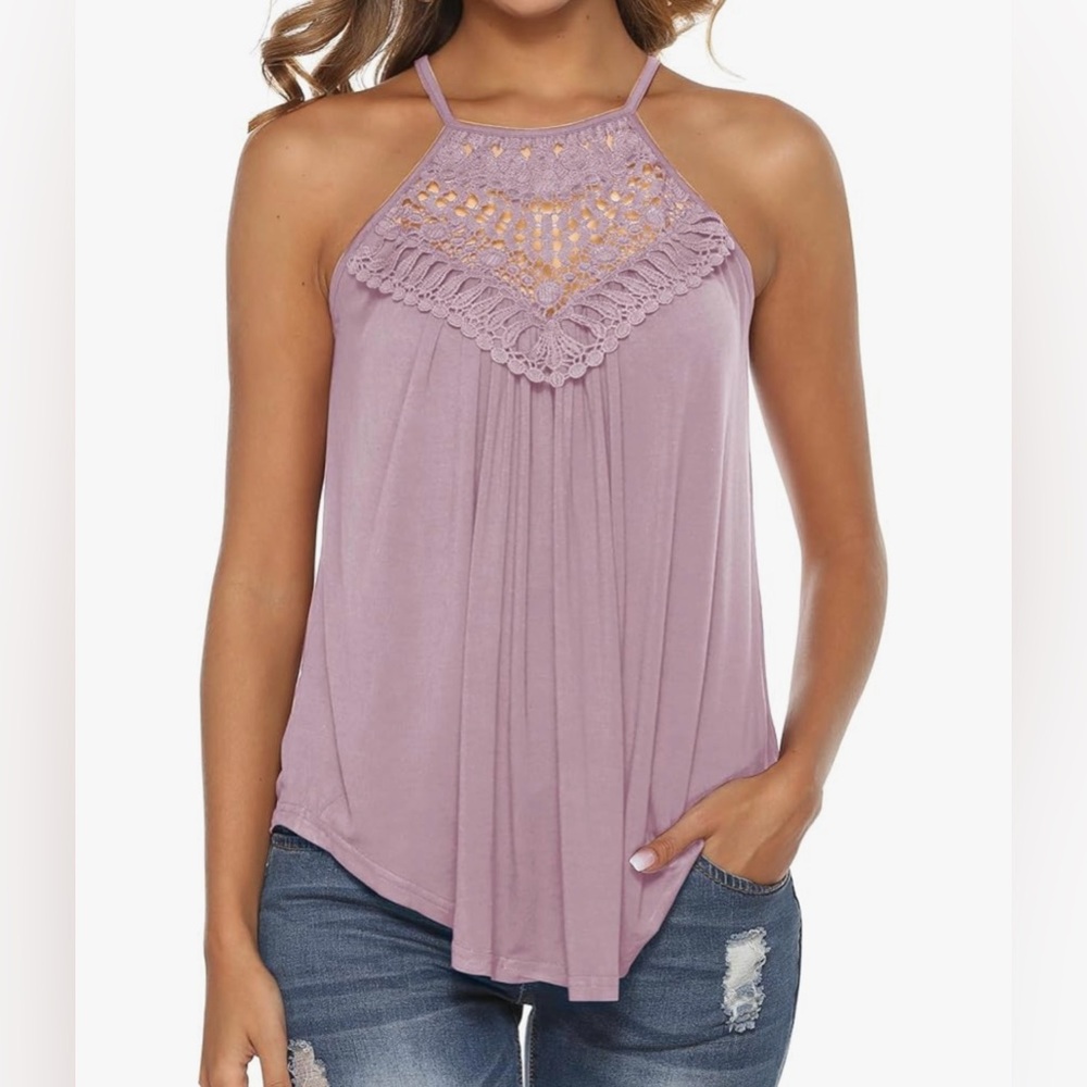 ⭐️3/$27⭐️ Pink Lace Top. Women’s size small